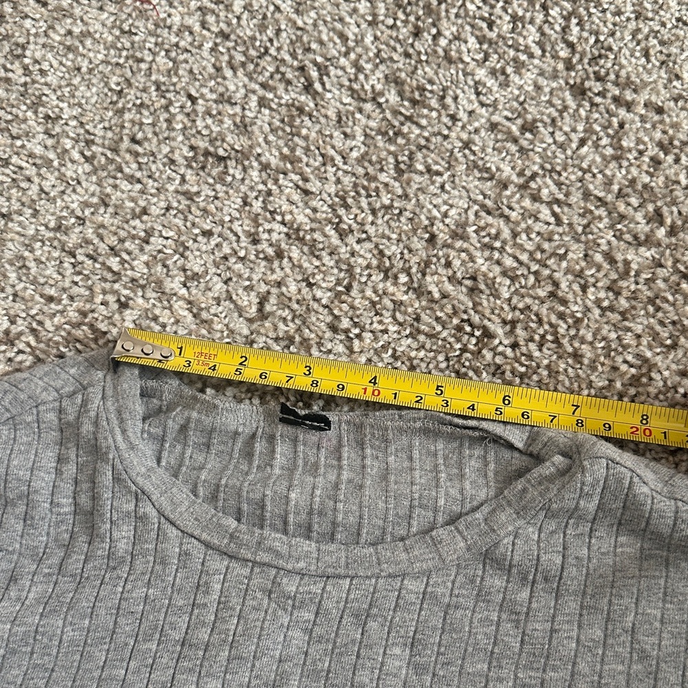 Gray Ribbed Long Sleeve Top - Picture 6 of 6